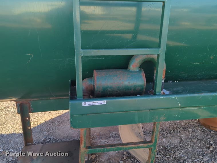 image for item OL9072 Tank bed