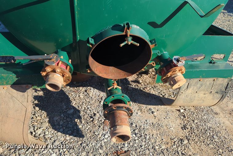 image for item OL9072 Tank bed