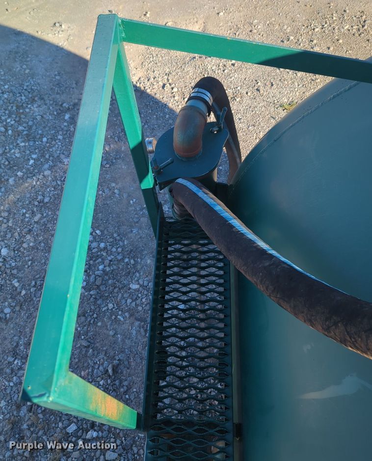 image for item OL9072 Tank bed