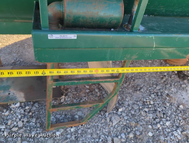 image for item OL9072 Tank bed