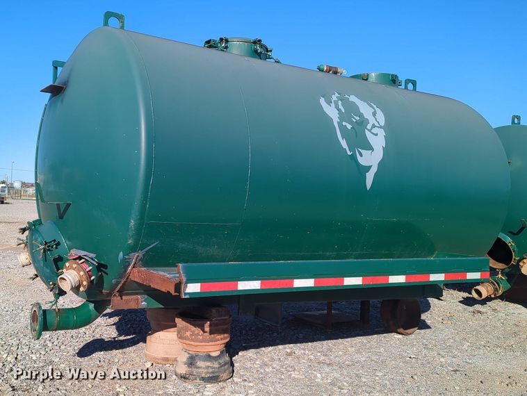 image for item OL9073 Tank bed