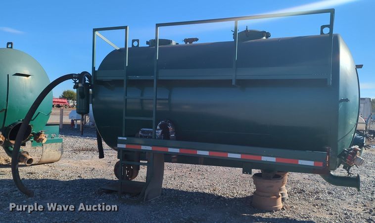 image for item OL9073 Tank bed