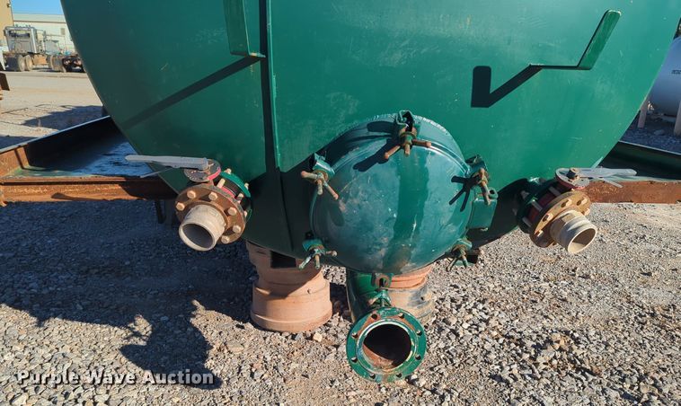 image for item OL9073 Tank bed