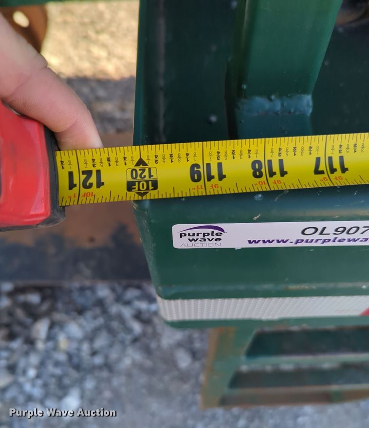 image for item OL9073 Tank bed