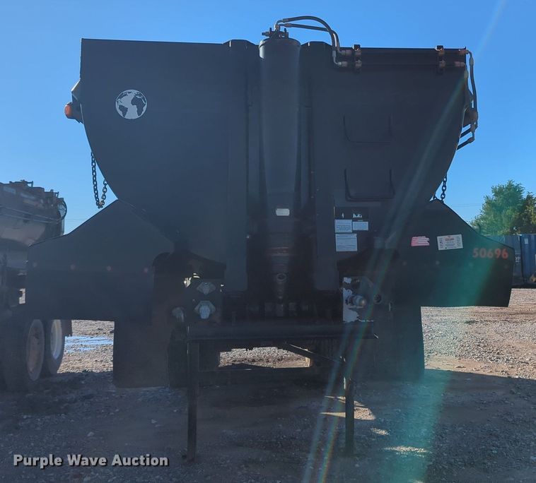 image for item OL9074 2016 Ranco Dragon  end dump trailer
