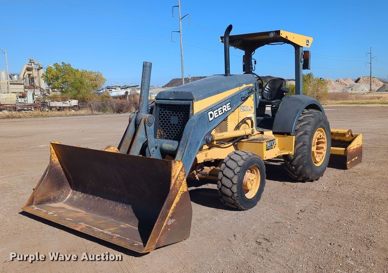 image for item OL9167 2010 John Deere 210LJ  landscape tractor