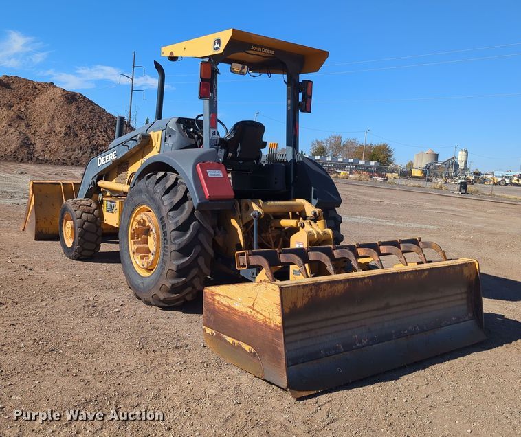 image for item OL9167 2010 John Deere 210LJ  landscape tractor