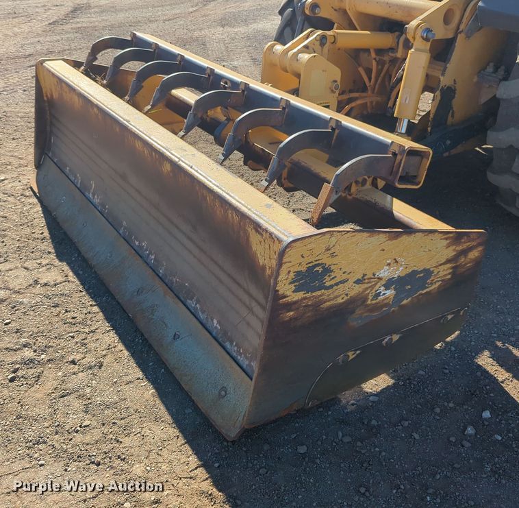 image for item OL9167 2010 John Deere 210LJ  landscape tractor