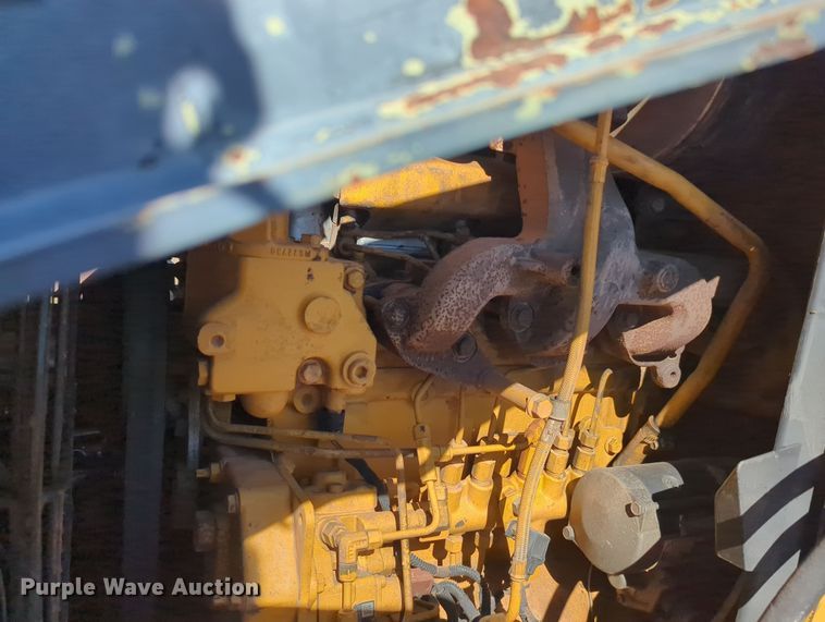 image for item OL9167 2010 John Deere 210LJ  landscape tractor