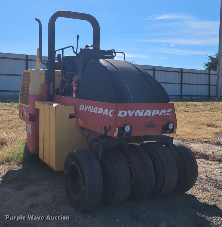 image for item OL9169 2007 Dynapac CP142  pneumatic roller