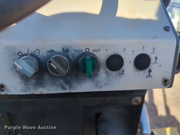 image for item OL9169 2007 Dynapac CP142  pneumatic roller