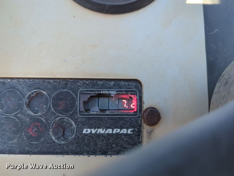 image for item OL9169 2007 Dynapac CP142  pneumatic roller