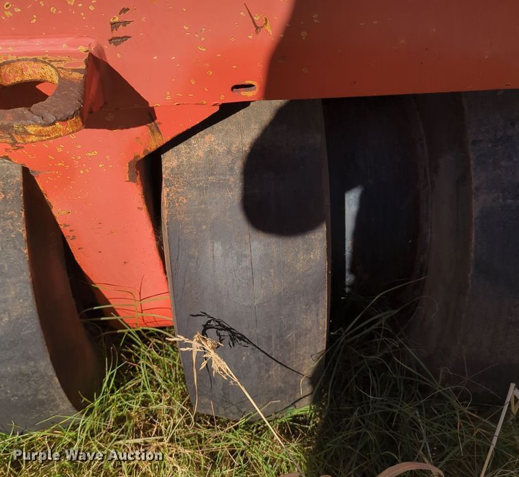 image for item OL9169 2007 Dynapac CP142  pneumatic roller