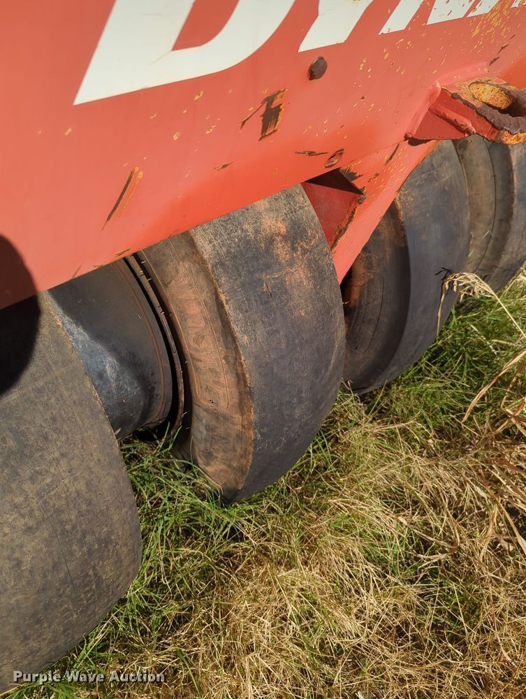 image for item OL9169 2007 Dynapac CP142  pneumatic roller