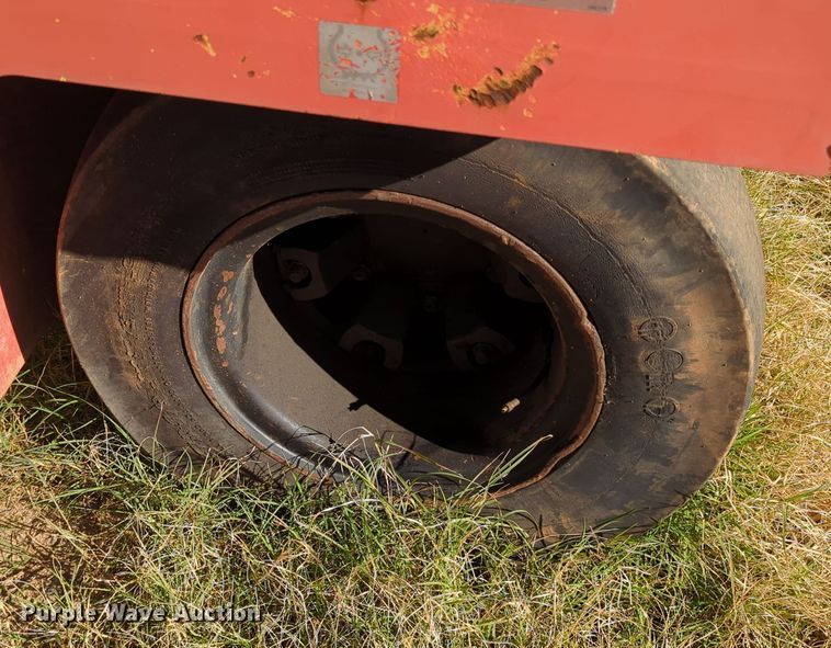 image for item OL9169 2007 Dynapac CP142  pneumatic roller