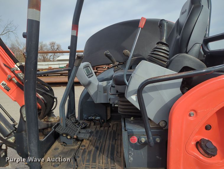 image for item OL9173 2015 Kubota U55-4  mini excavator