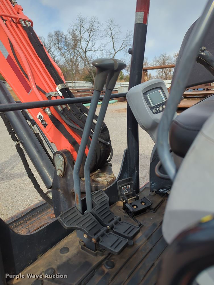 image for item OL9173 2015 Kubota U55-4  mini excavator