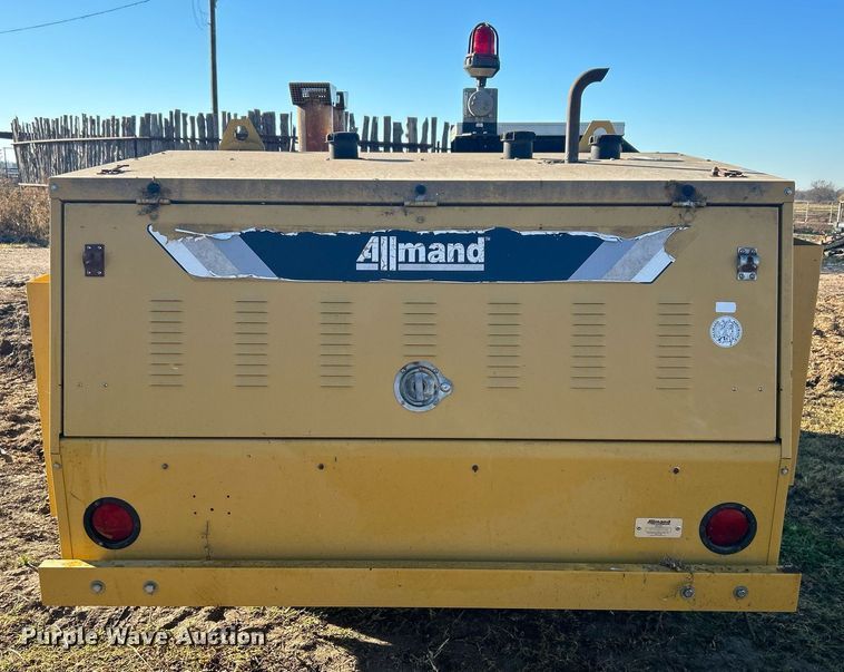 image for item OM9187 Allmand Maxi Heat MH1000  heater