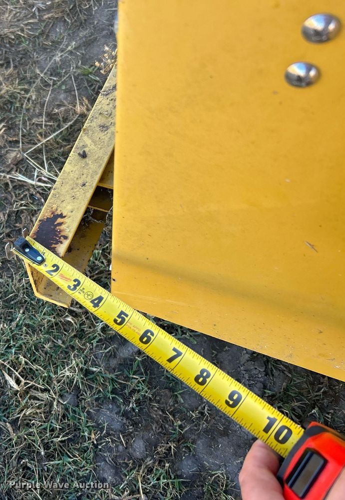 image for item OM9187 Allmand Maxi Heat MH1000  heater