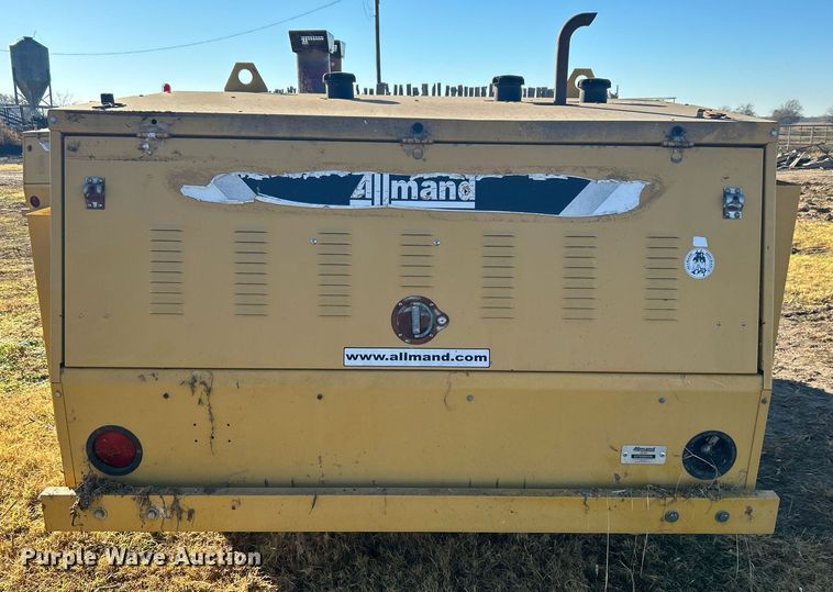 image for item OM9189 Allmand Maxi Heat MH1000  heater