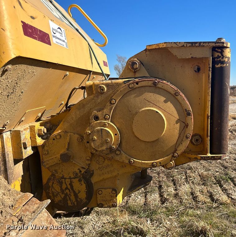 image for item DJ6474 2002 John Deere 850C LGP Series II  dozer