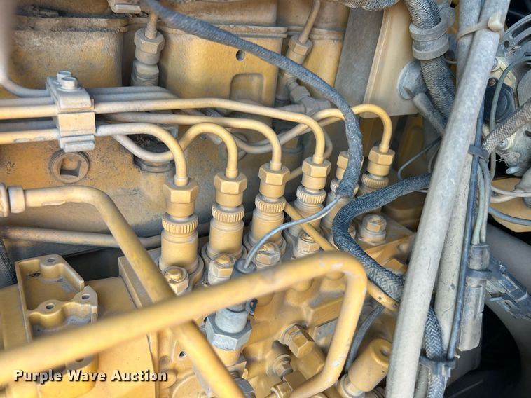 image for item DJ6474 2002 John Deere 850C LGP Series II  dozer