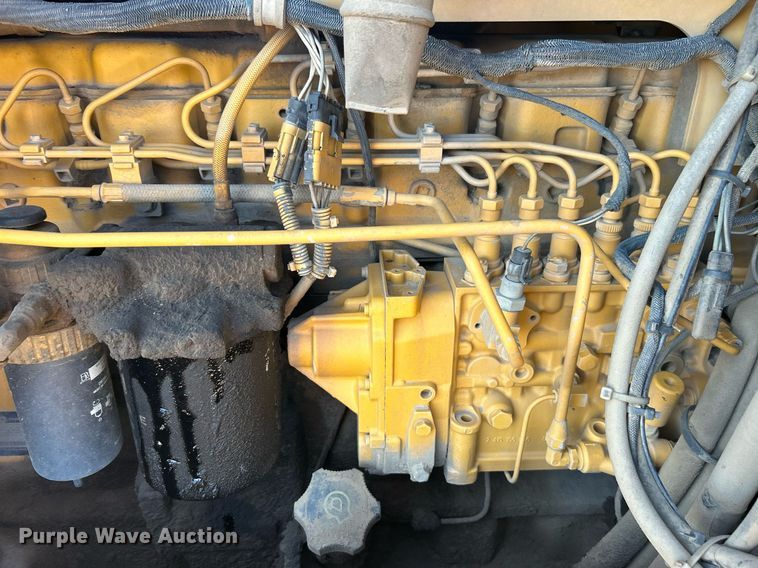 image for item DJ6474 2002 John Deere 850C LGP Series II  dozer