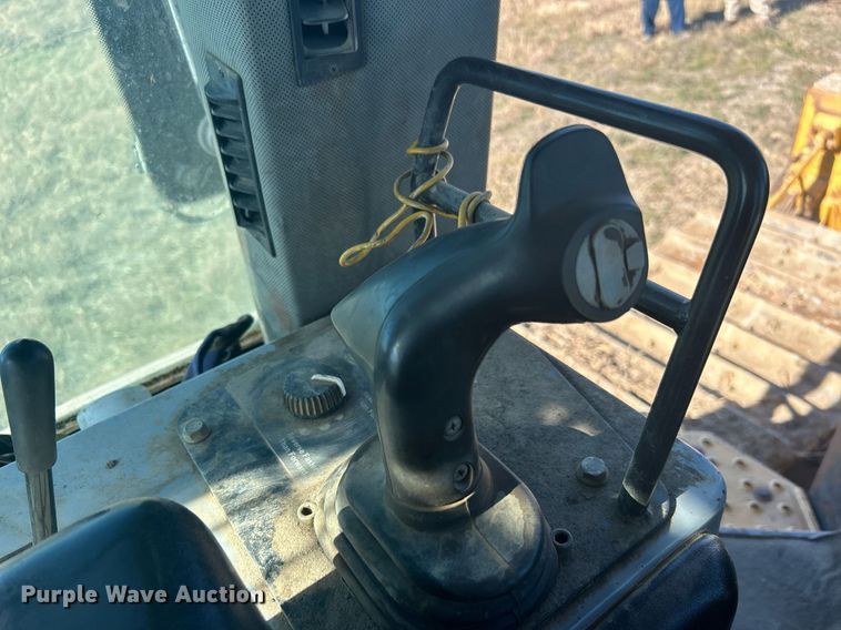 image for item DJ6474 2002 John Deere 850C LGP Series II  dozer