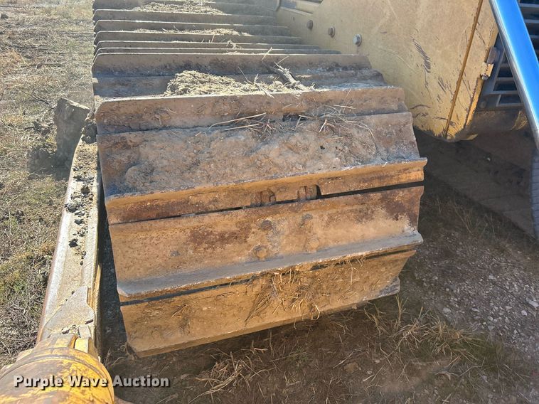 image for item DJ6474 2002 John Deere 850C LGP Series II  dozer