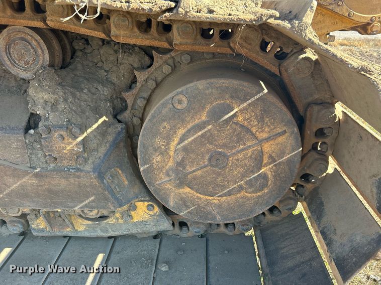 image for item DJ6474 2002 John Deere 850C LGP Series II  dozer