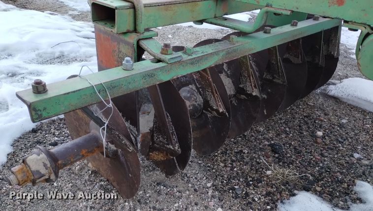 image for item DJ7032 John Deere  tandem disk