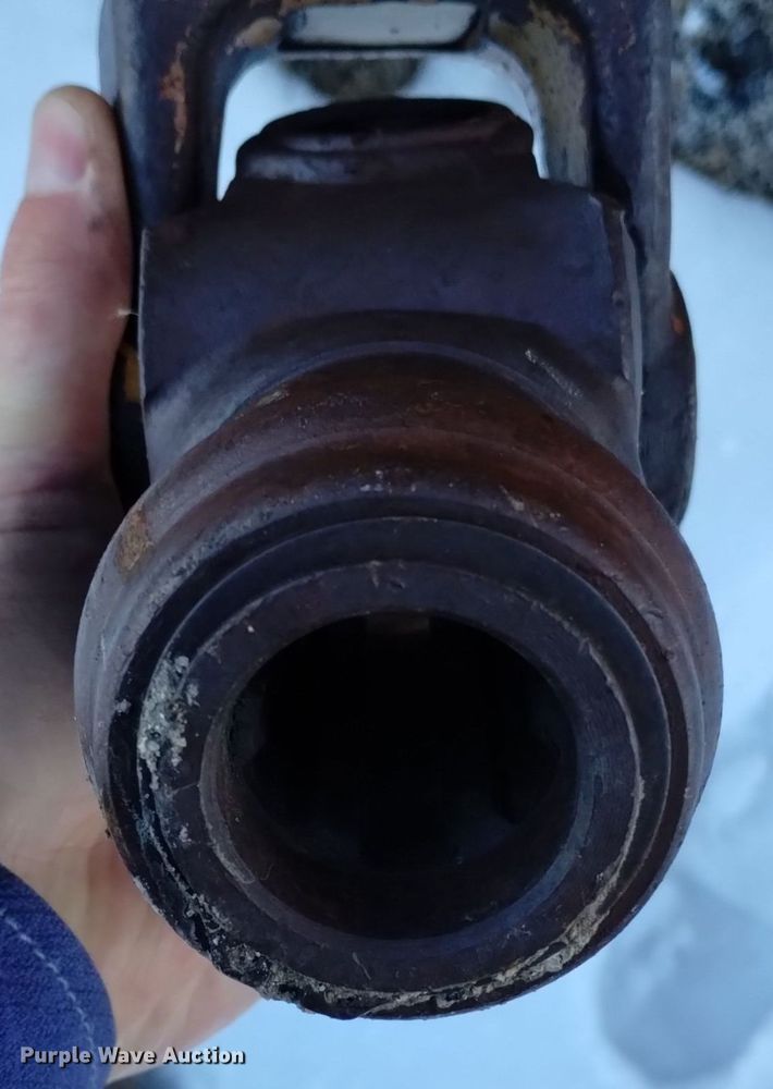 image for item DJ7033 HayBuster 256  bale processor