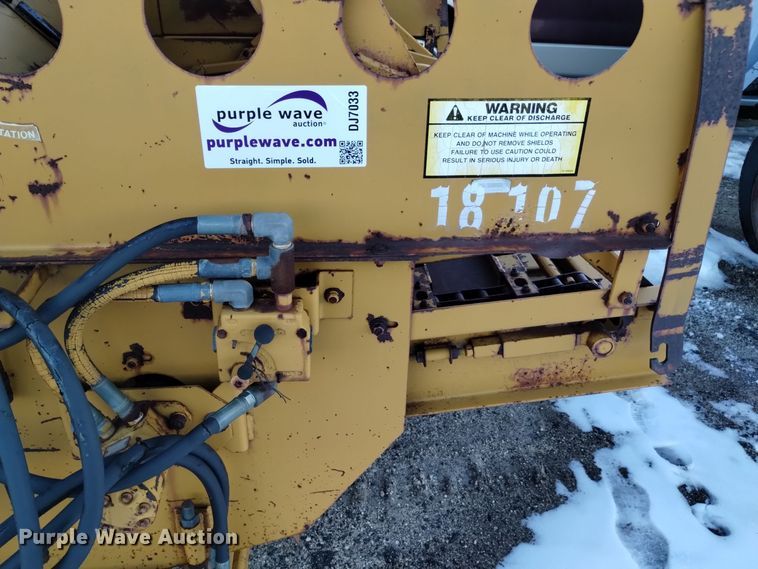 image for item DJ7033 HayBuster 256  bale processor