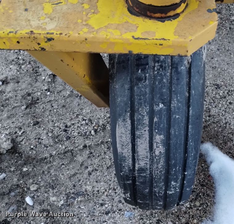 image for item DJ7033 HayBuster 256  bale processor