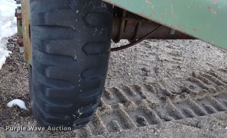 image for item DJ7035 Fruehauf M107A2  fuel trailer