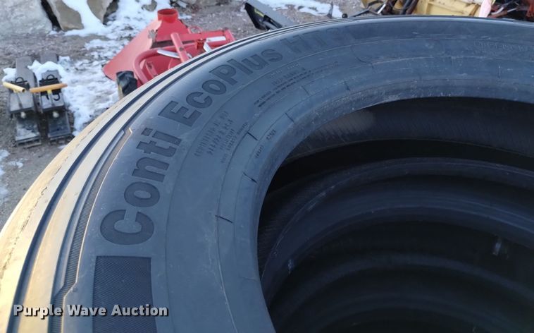 image for item DJ7041 (6) Conti EcoPlus HT 285/75R24.5 tires