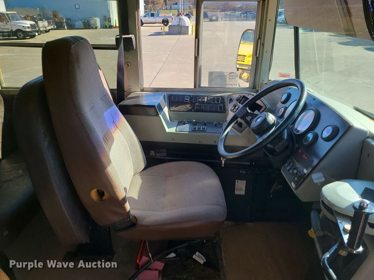 image for item DK4149 2005 Blue Bird Vision  school bus