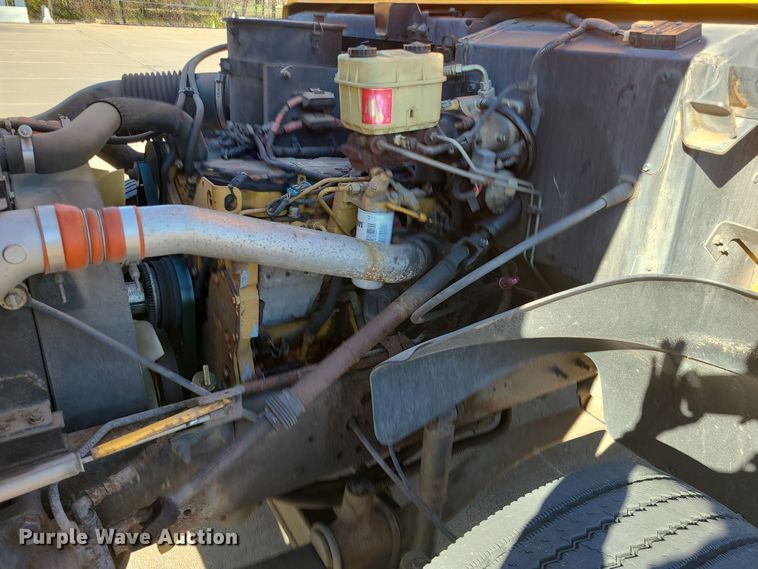 image for item DK4149 2005 Blue Bird Vision  school bus