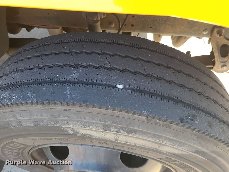 image for item DK4149 2005 Blue Bird Vision  school bus