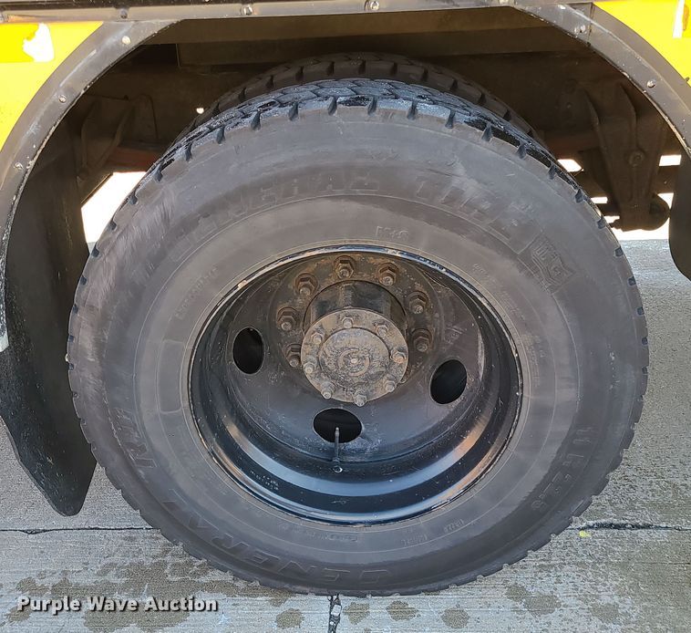 image for item DK4149 2005 Blue Bird Vision  school bus