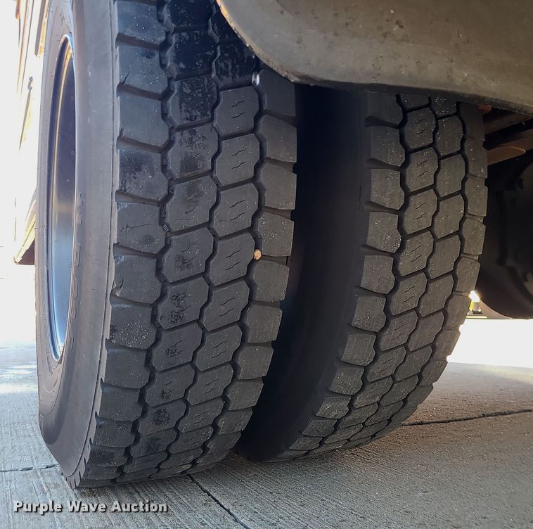 image for item DK4149 2005 Blue Bird Vision  school bus