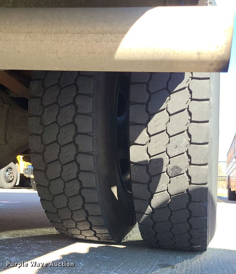 image for item DK4149 2005 Blue Bird Vision  school bus