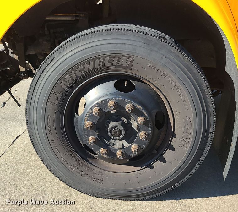 image for item DK4149 2005 Blue Bird Vision  school bus