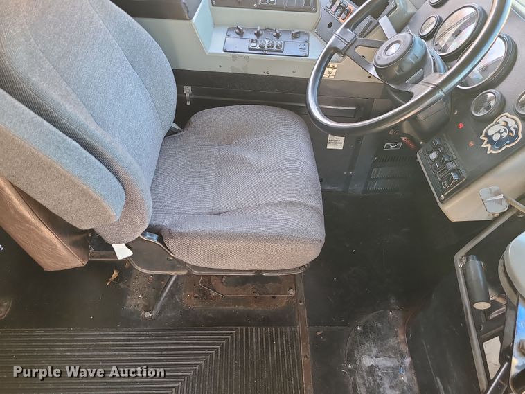 image for item DK4150 2005 Blue Bird Vision  school bus