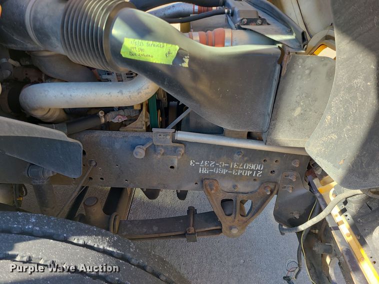 image for item DK4150 2005 Blue Bird Vision  school bus