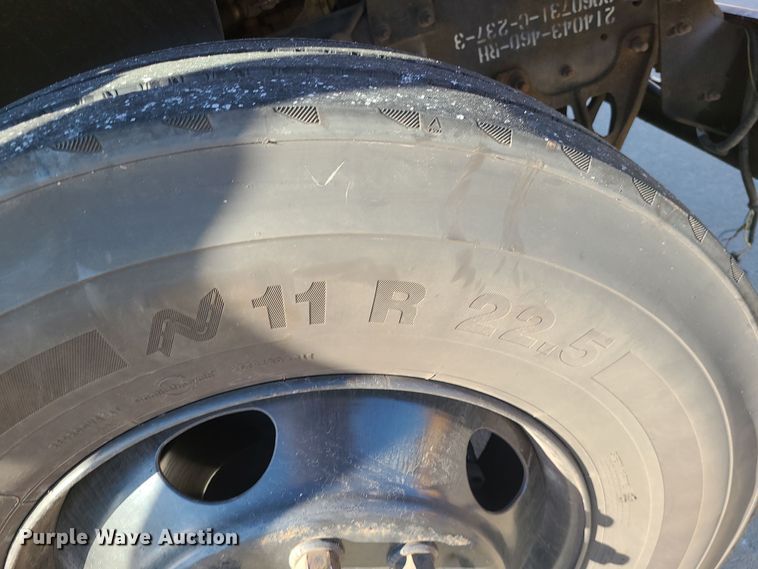 image for item DK4150 2005 Blue Bird Vision  school bus