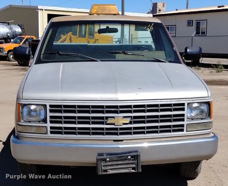 image for item DK8808 1988 Chevrolet C1500  pickup truck