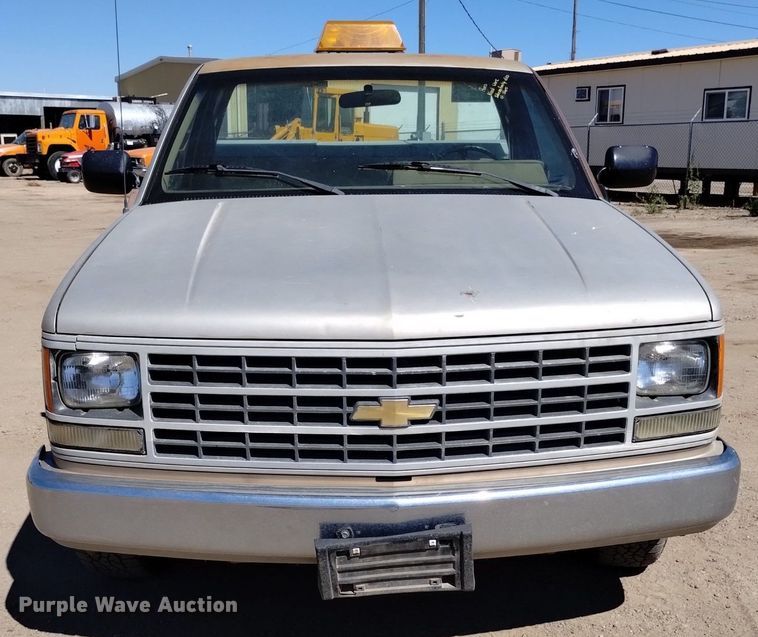 image for item DK8808 1988 Chevrolet C1500  pickup truck