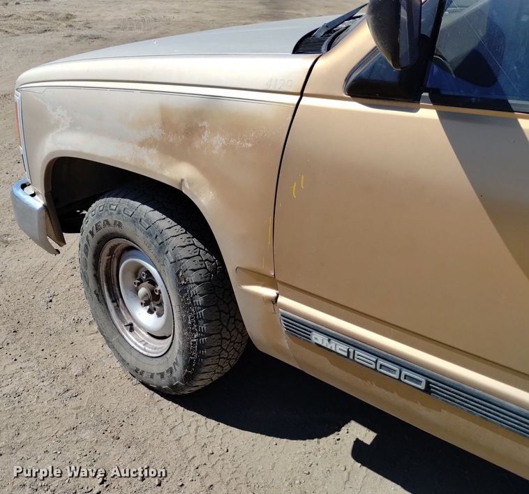 image for item DK8808 1988 Chevrolet C1500  pickup truck