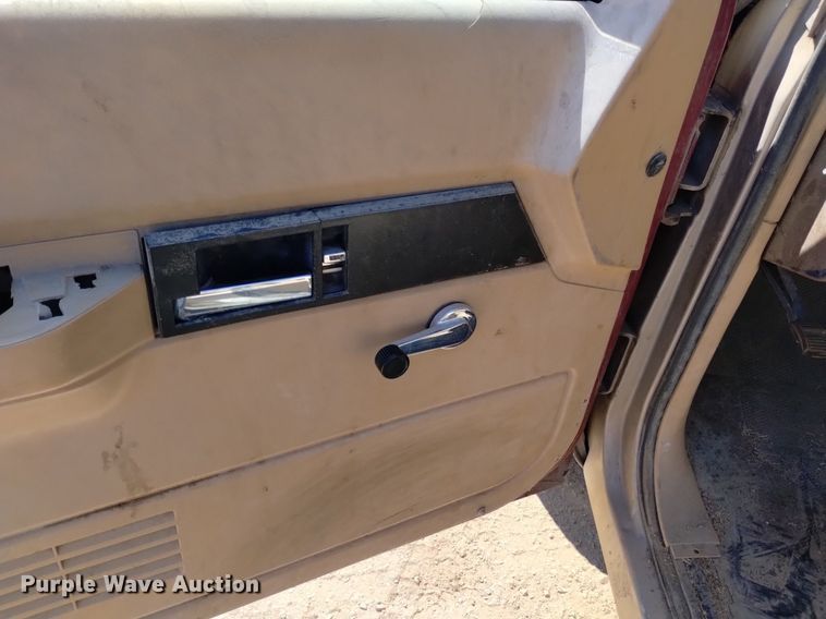 image for item DK8808 1988 Chevrolet C1500  pickup truck